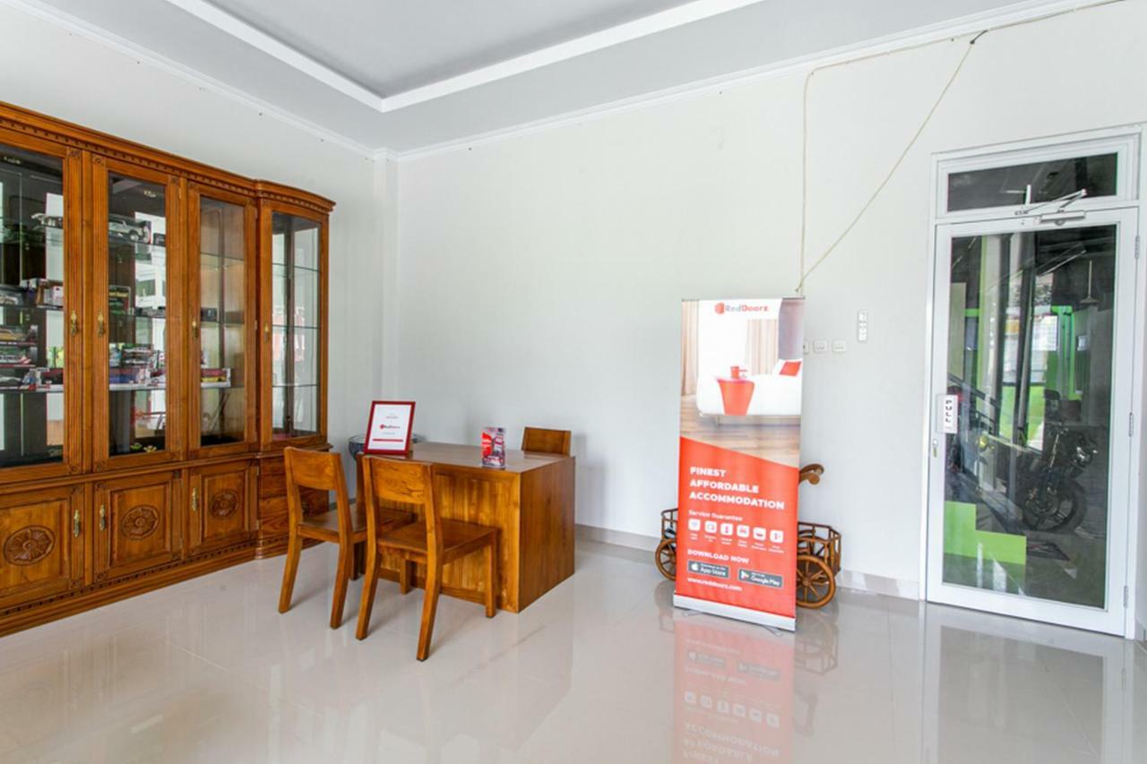 Reddoorz Near Universitas Muhammadiyah Yogyakarta Jarakan Exterior foto